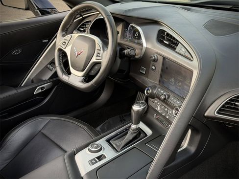 Used 2017 Chevrolet Corvette Stingray Convertible w/ 1LT image 11