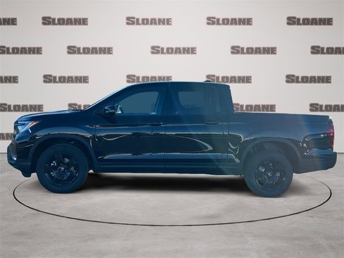 New 2026 Honda Ridgeline Black Edition image 2
