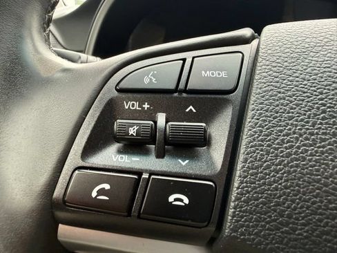 Used 2021 Hyundai Tucson Sport FWD image 19