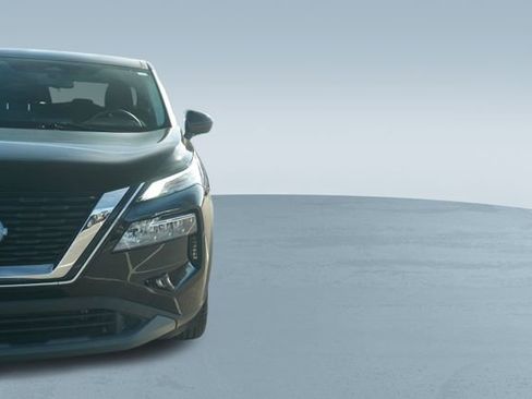 Used 2023 Nissan Rogue SV image 37