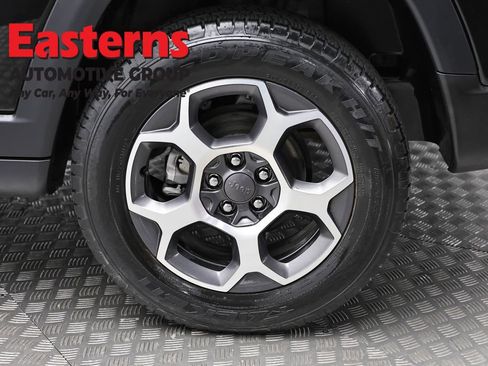 Used 2022 Jeep Compass Trailhawk w/ Trailhawk Elite Group image 8