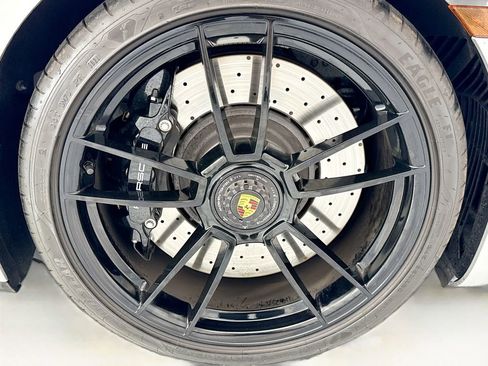 Used 2022 Porsche 911 Carrera GTS RWD image 28