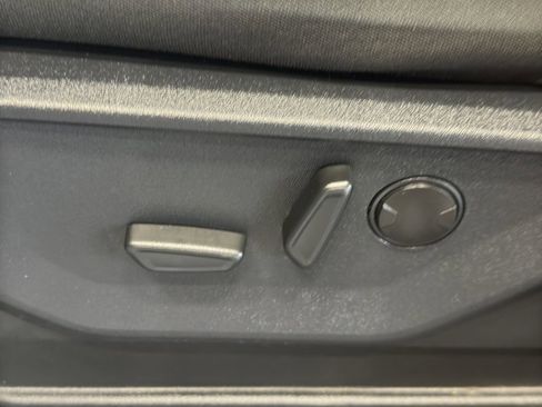 Used 2023 Ford F150 XLT w/ Equipment Group 302A High image 19