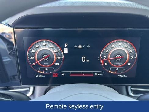 Used 2024 Hyundai Elantra SEL FWD image 9