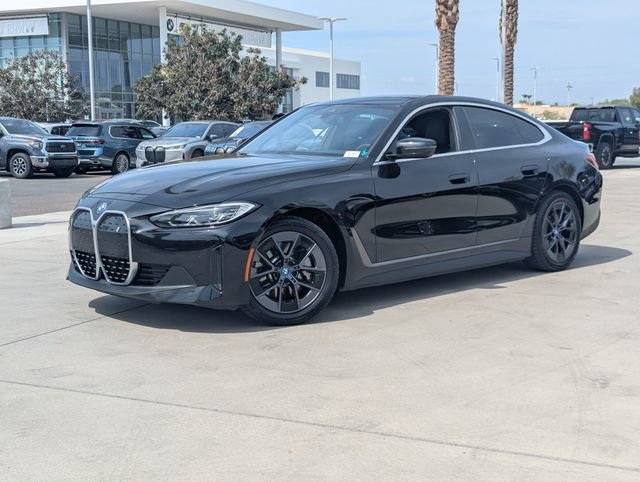 Used 2024 BMW i4 eDrive35 w/ Premium Package RWD image 2