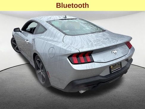 Used 2025 Ford Mustang Coupe RWD image 10