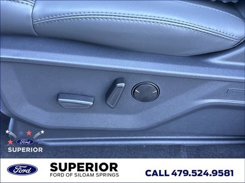 New 2026 Ford Expedition Active RWD image 16
