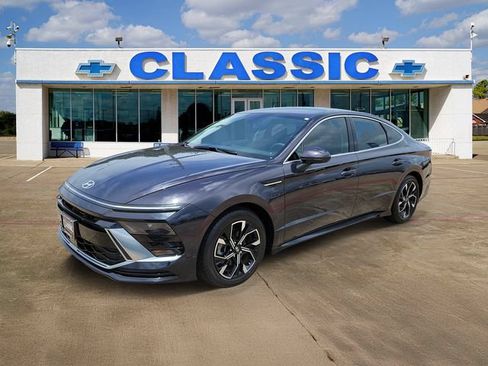 Used 2024 Hyundai Sonata SEL FWD image 3