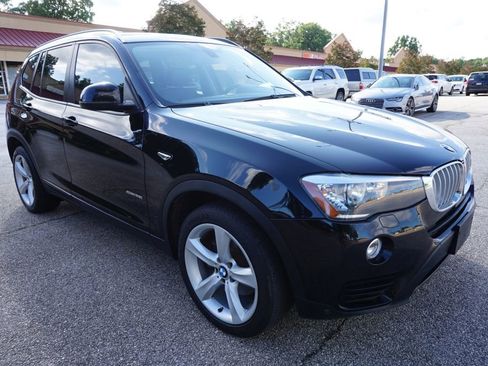 Used 2017 BMW X3 sDrive28i image 1