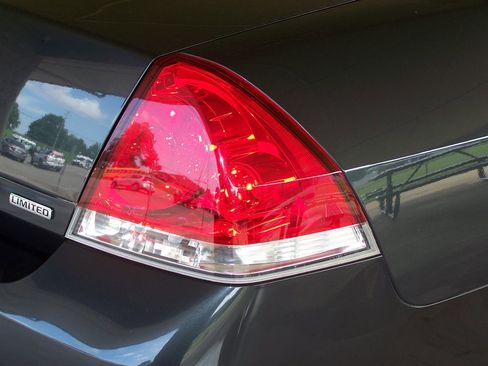 Used 2014 Chevrolet Impala Limited LS image 40