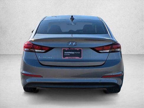 Used 2018 Hyundai Elantra SEL FWD image 6