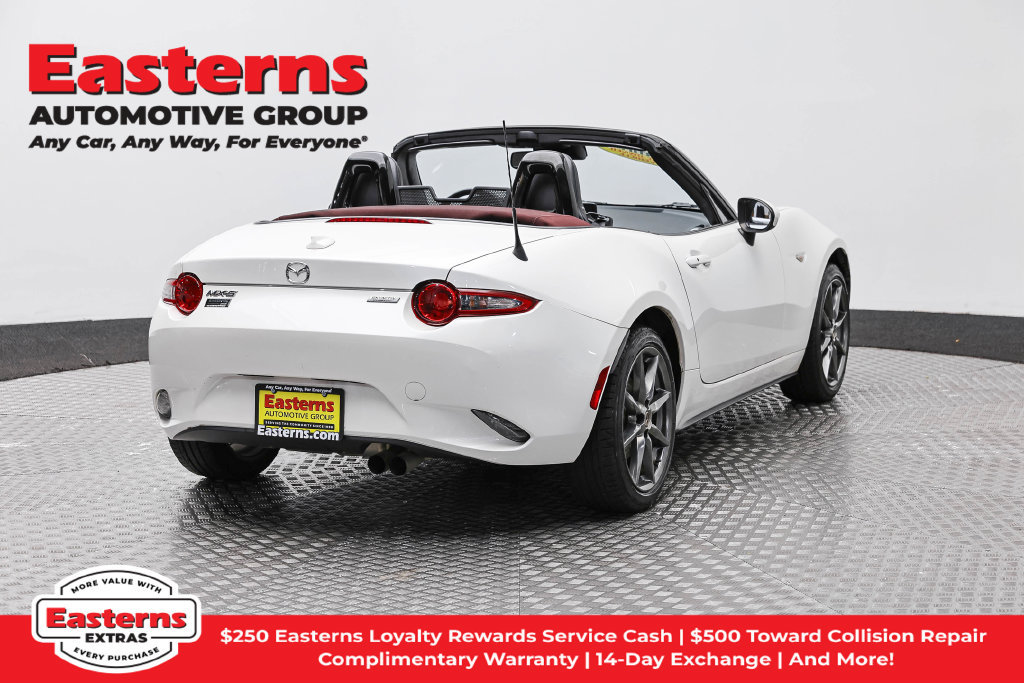 Used 2018 MAZDA MX-5 Miata Grand Touring RWD image 6