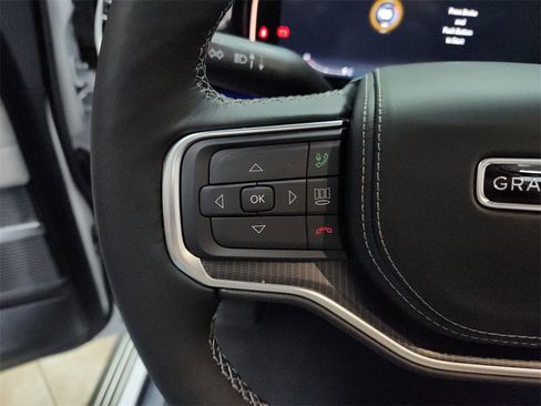 New 2026 Jeep Grand Wagoneer L Summit image 31