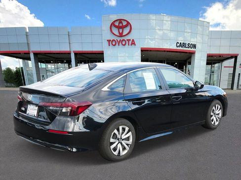 Used 2025 Honda Civic LX image 5
