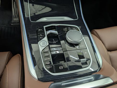 New 2026 BMW X5 xDrive50e w/ M Sport Package image 20