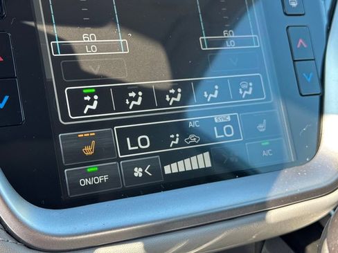 New 2025 Subaru Outback Premium w/ Tech Package 1 image 27