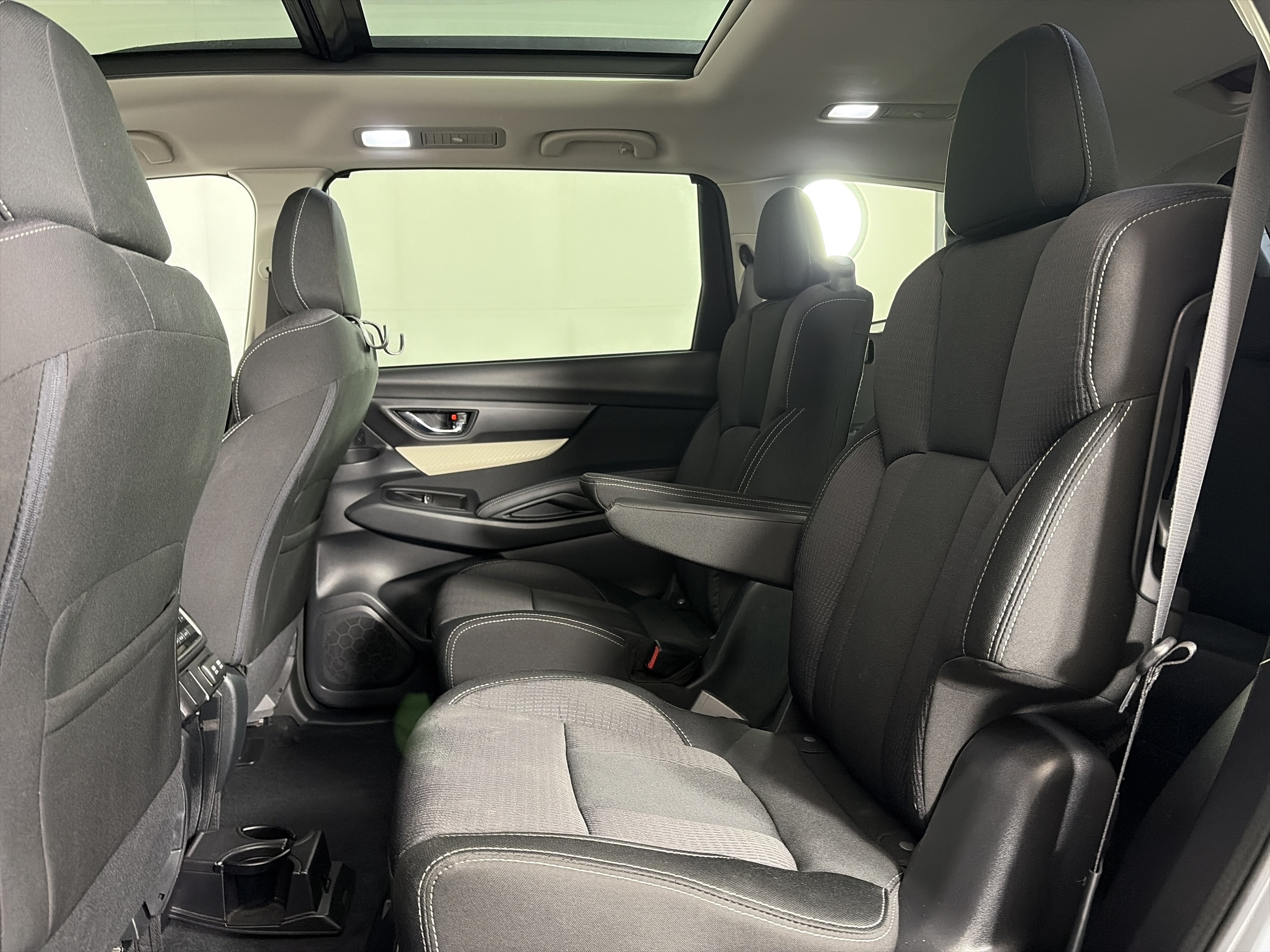 Used 2020 Subaru Ascent Premium w/ Sport Package AWD/4WD image 7