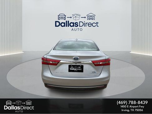Used 2018 Toyota Avalon Limited image 7