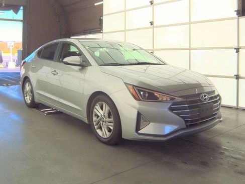 Used 2020 Hyundai Elantra SEL w/ Cargo Package (C1) image 2
