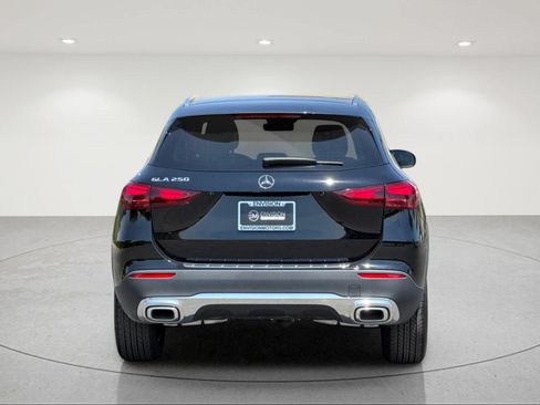 Certified 2026 Mercedes-Benz GLA 250 image 4