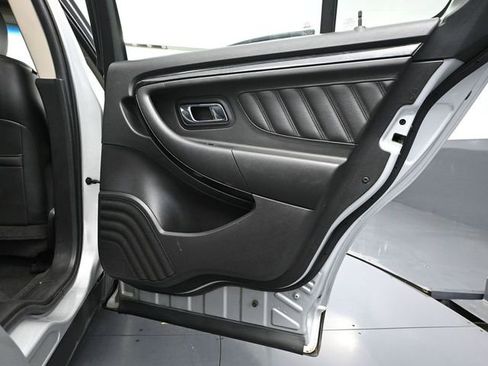 Used 2010 Ford Taurus Limited image 35