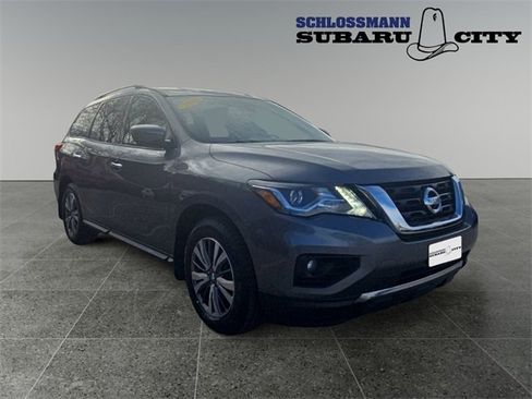 Used 2020 Nissan Pathfinder SL w/ Cargo Package image 11