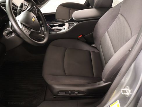 Used 2025 Chevrolet Malibu RS FWD image 10