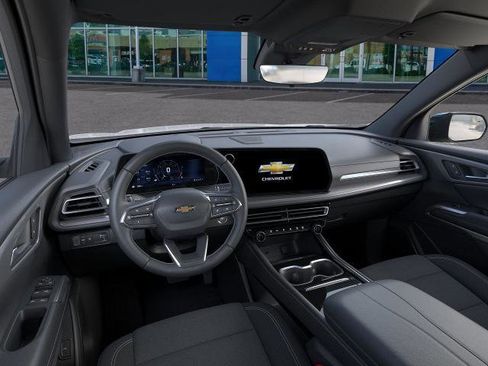 New 2026 Chevrolet Traverse LT w/ Driver Confidence Package image 39