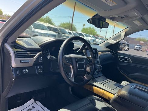 Used 2017 GMC Yukon XL Denali w/ Open Road Package RWD image 25