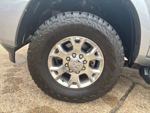 Used 2022 RAM 2500 Laramie image 28