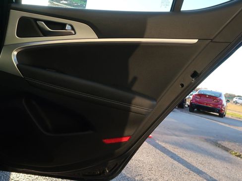 Used 2021 Genesis G70 3.3T image 49