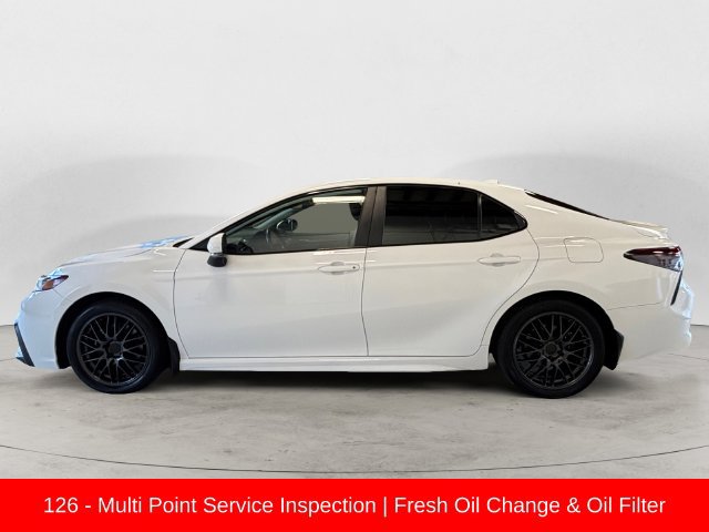 Used 2023 Toyota Camry SE w/ Cold Weather Package AWD/4WD image 2