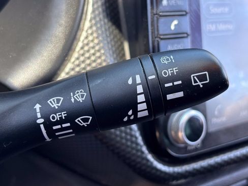 Used 2023 Nissan Kicks SV FWD image 31