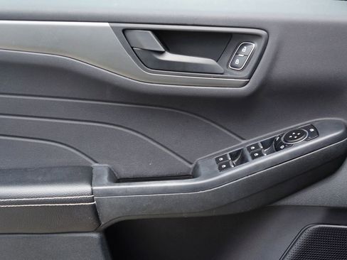 Used 2023 Ford Escape AWD image 25