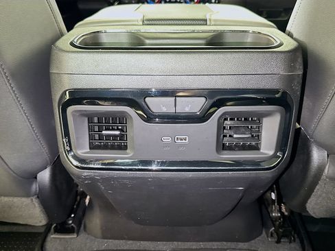 Used 2023 Chevrolet Silverado 1500 ZR2 AWD/4WD image 24