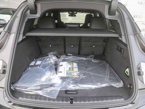 New 2026 BMW iX xDrive45 image 22