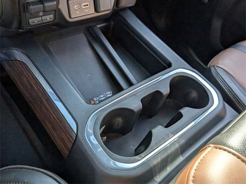 Used 2023 Chevrolet Silverado 3500 High Country w/ Technology Package image 24