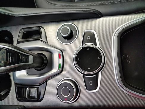 Used 2024 Alfa Romeo Giulia Ti w/ Active Assist Plus Package image 26