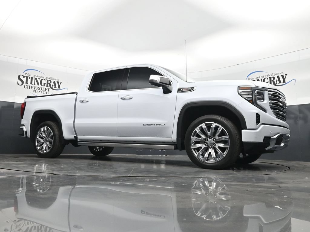 Used 2026 GMC Sierra 1500 Denali w/ Denali Reserve Package AWD/4WD image 29
