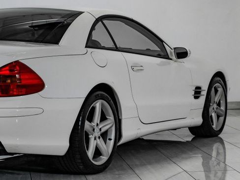 Used 2005 Mercedes-Benz SL 500 image 55