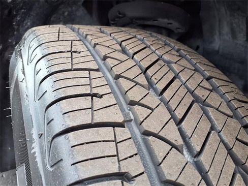 Certified 2021 Chevrolet TrailBlazer ACTIV w/ Technology Package image 39