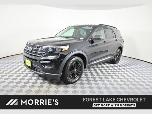 Used 2023 Ford Explorer XLT w/ Class IV Trailer Tow Package AWD/4WD image 1