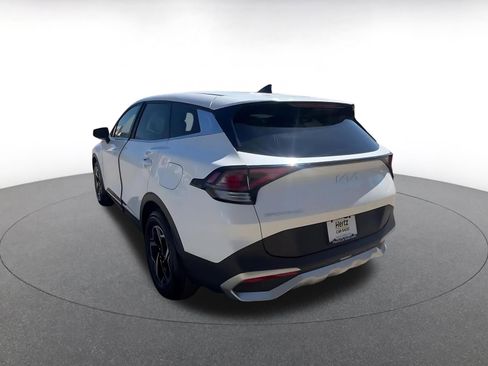 Used 2025 Kia Sportage LX image 11