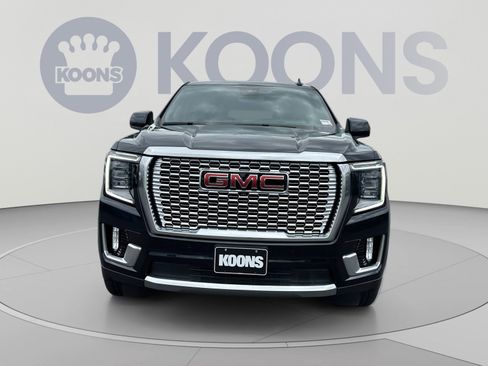 Used 2024 GMC Yukon XL Denali AWD/4WD image 4