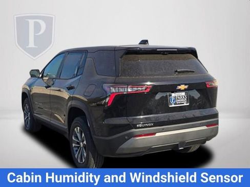 New 2026 Chevrolet Equinox LT FWD image 9