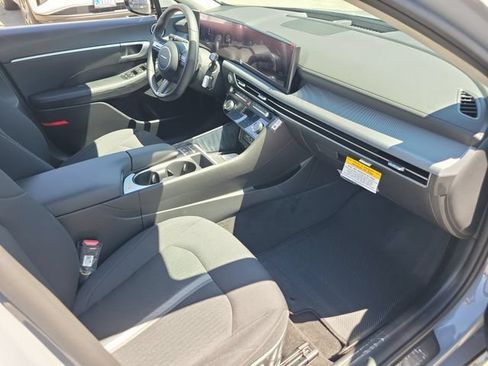 New 2026 Hyundai Sonata SEL FWD image 22