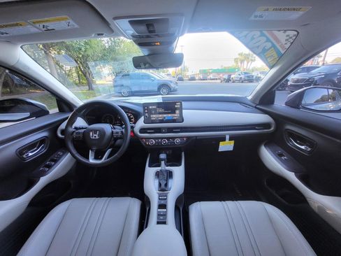 Certified 2027 Honda HR-V EX-L image 14