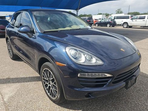Used 2014 Porsche Cayenne AWD/4WD image 2