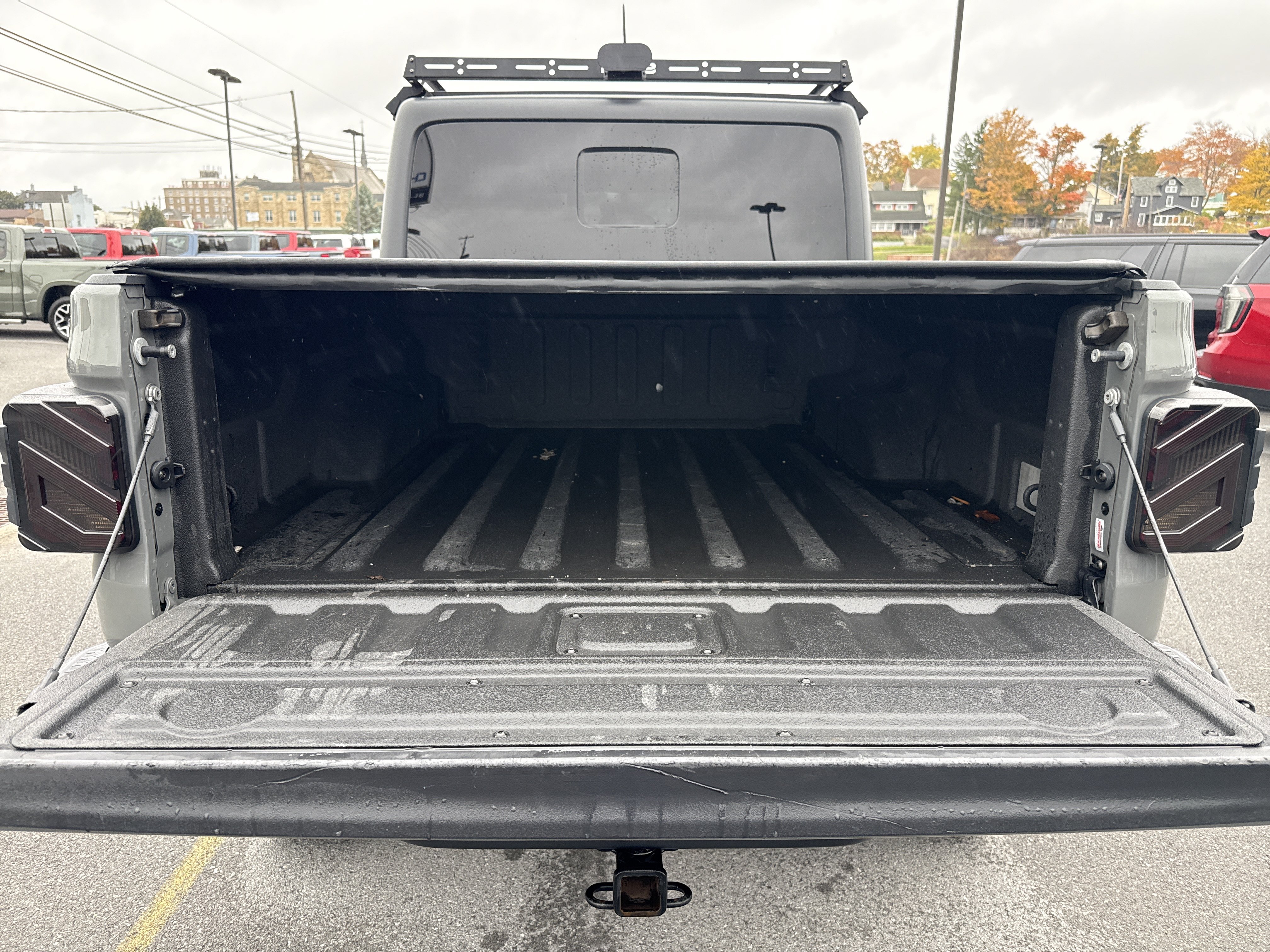Used 2020 Jeep Gladiator Sport AWD/4WD image 17