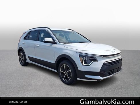 New 2026 Kia Niro EX FWD image 1